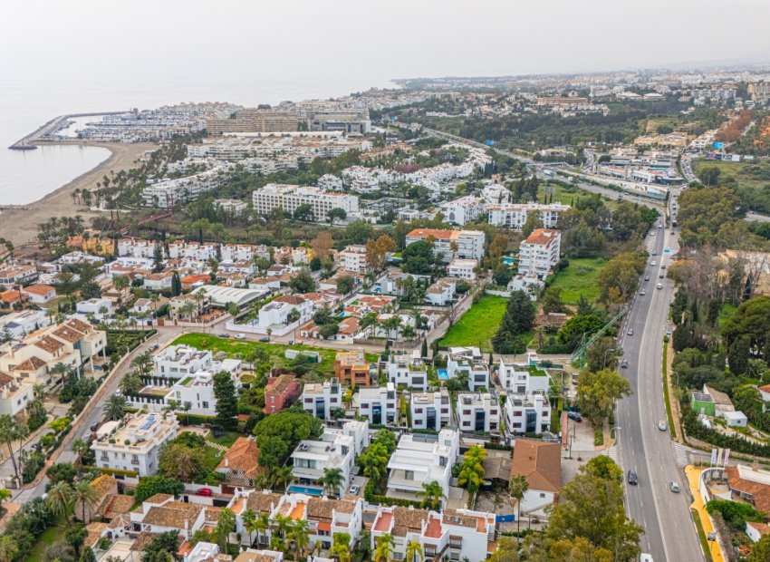 Nowy budynek - Villa - Marbella