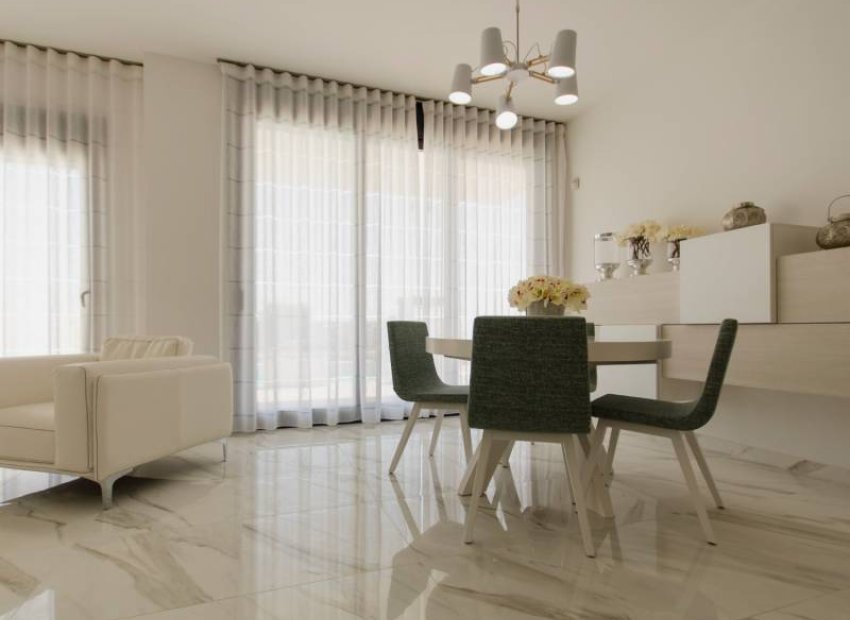 Nowy budynek - Villa - Orihuela