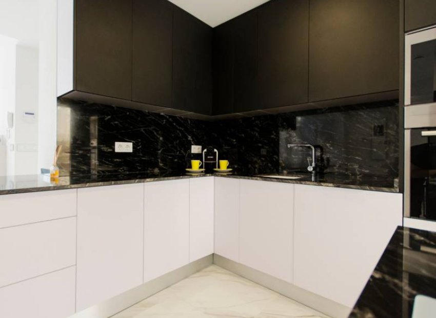 Nowy budynek - Villa - Orihuela