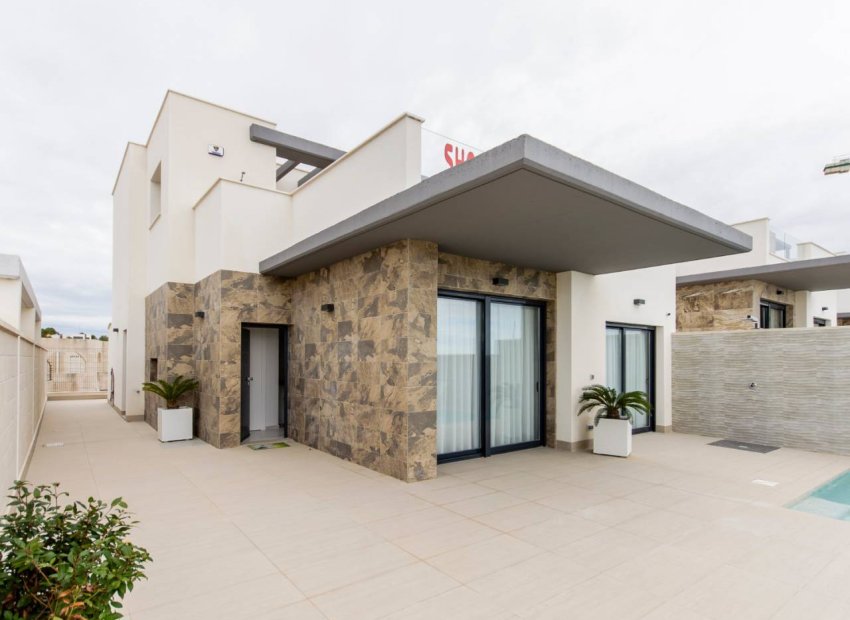 Nowy budynek - Villa - Orihuela