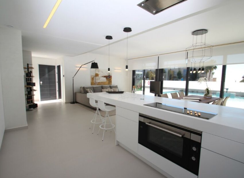 Nowy budynek - Villa - San Miguel de Salinas