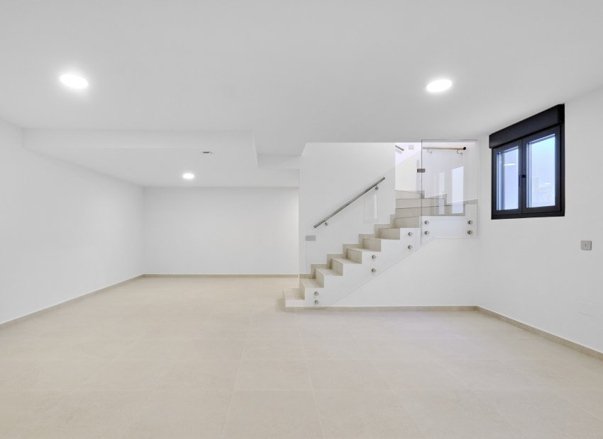 Új építés - detached - San Miguel de Salinas