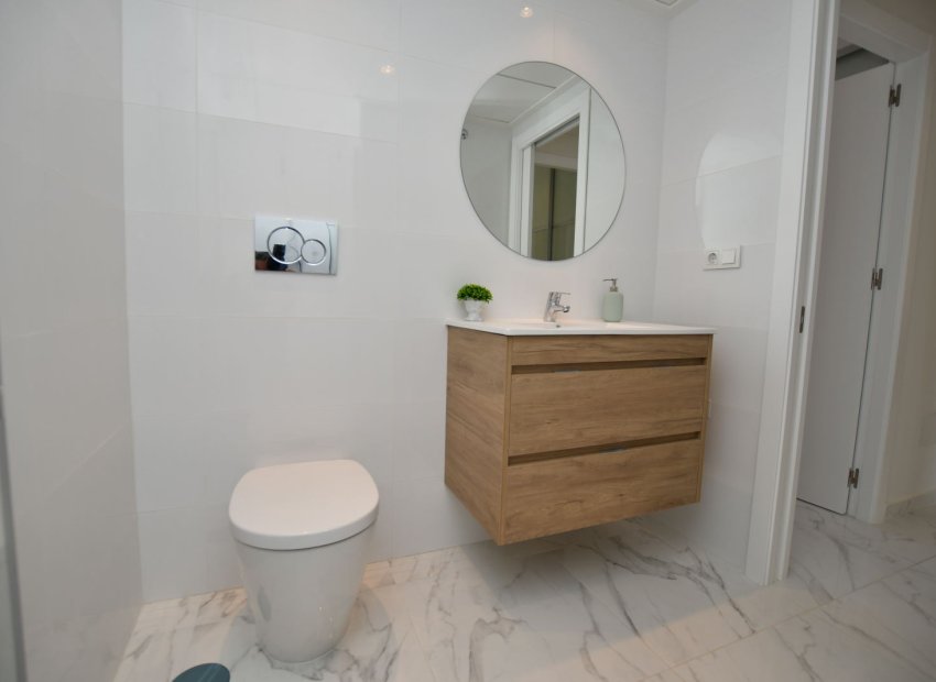 Új építés - low-bungalow - San Miguel de Salinas