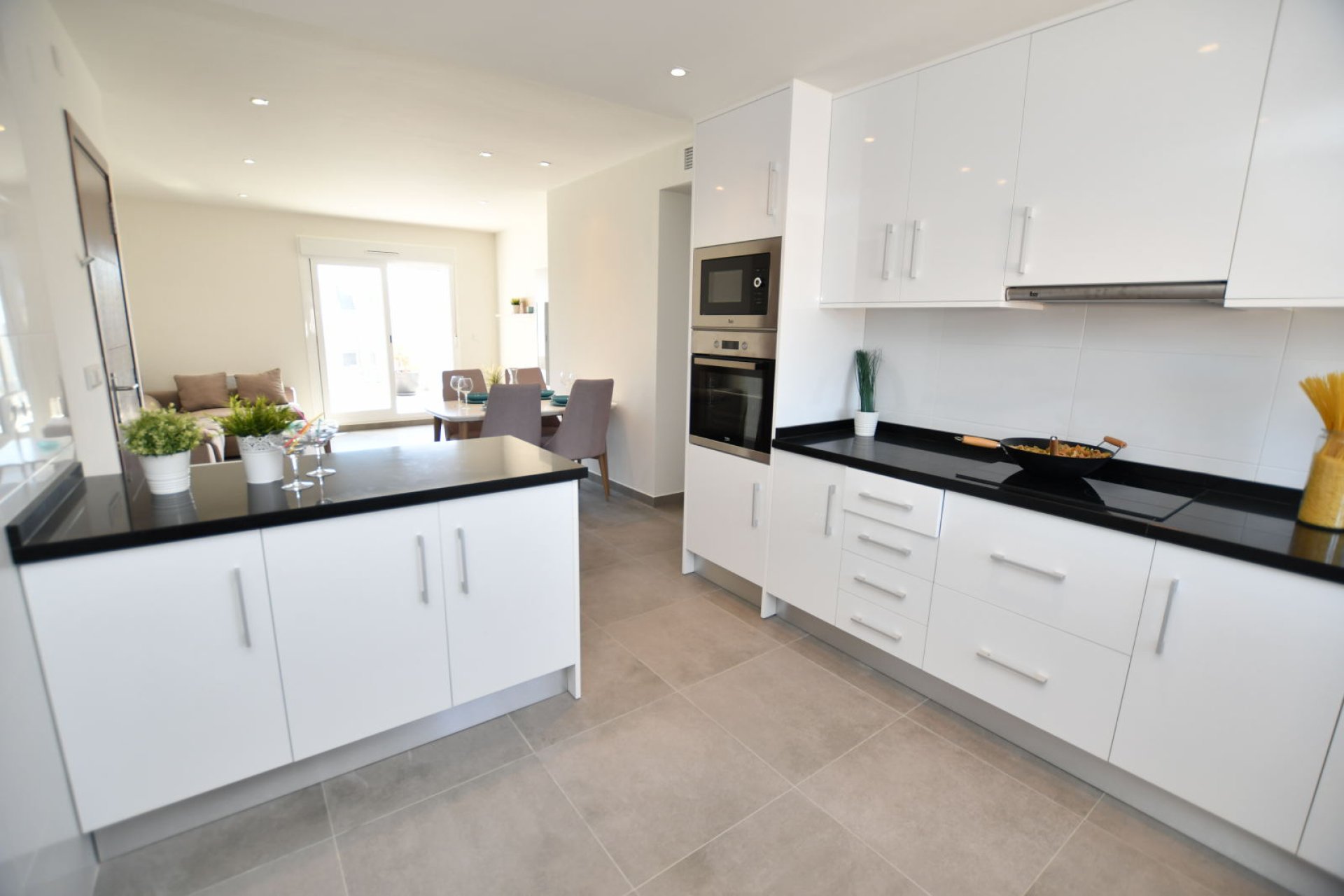 Új építés - low-bungalow - San Miguel de Salinas