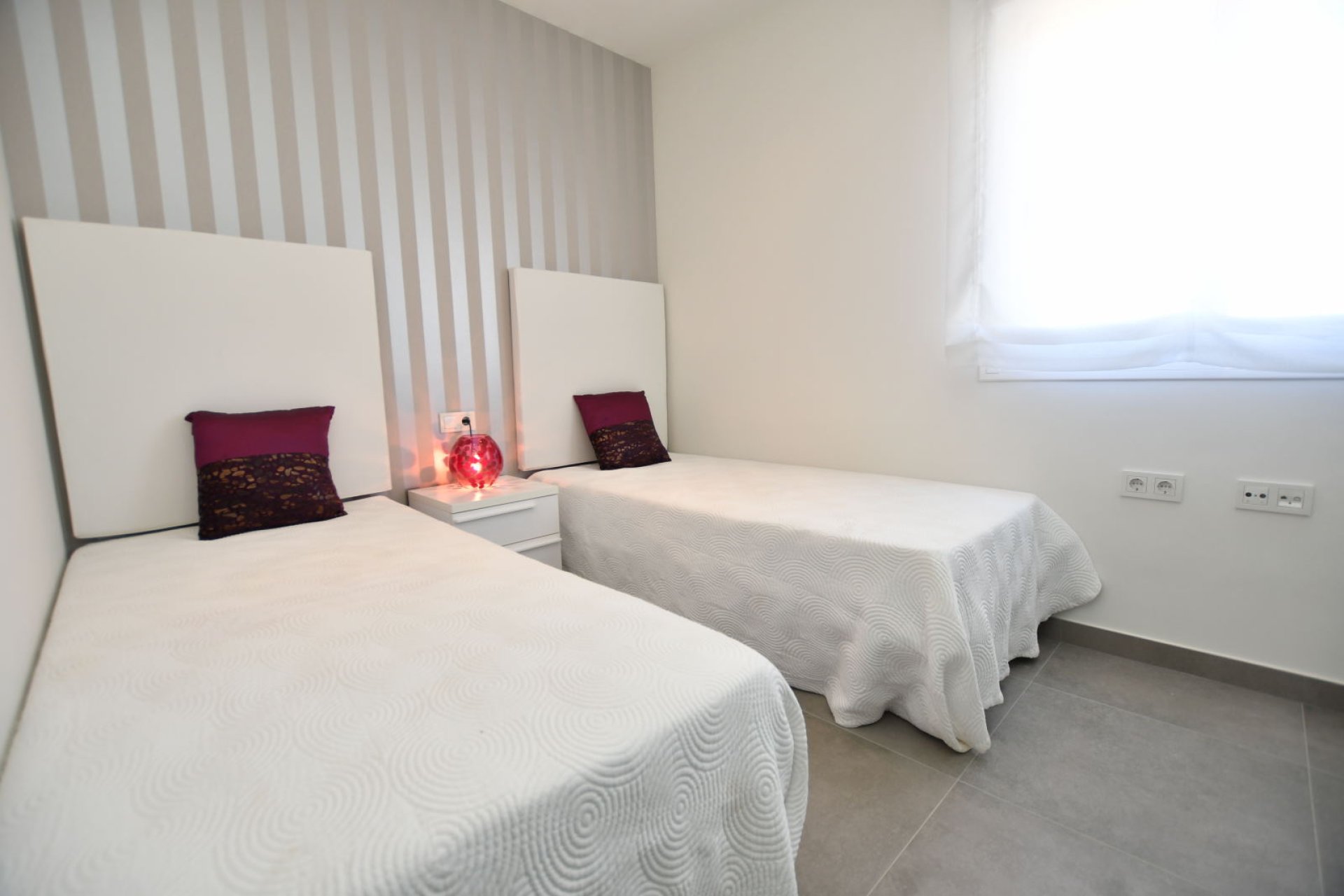 Új építés - low-bungalow - San Miguel de Salinas