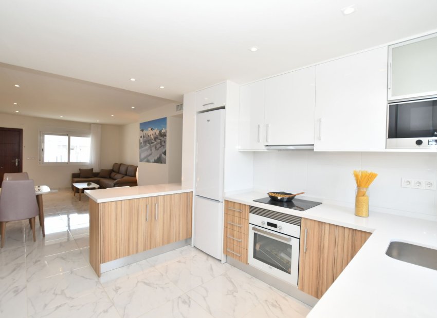 Új építés - low-bungalow - San Miguel de Salinas