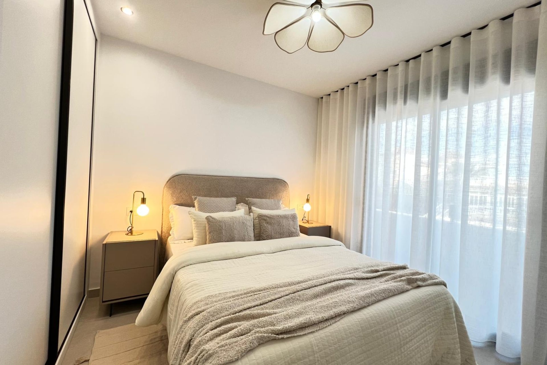 Új építés - terraced - Benferri