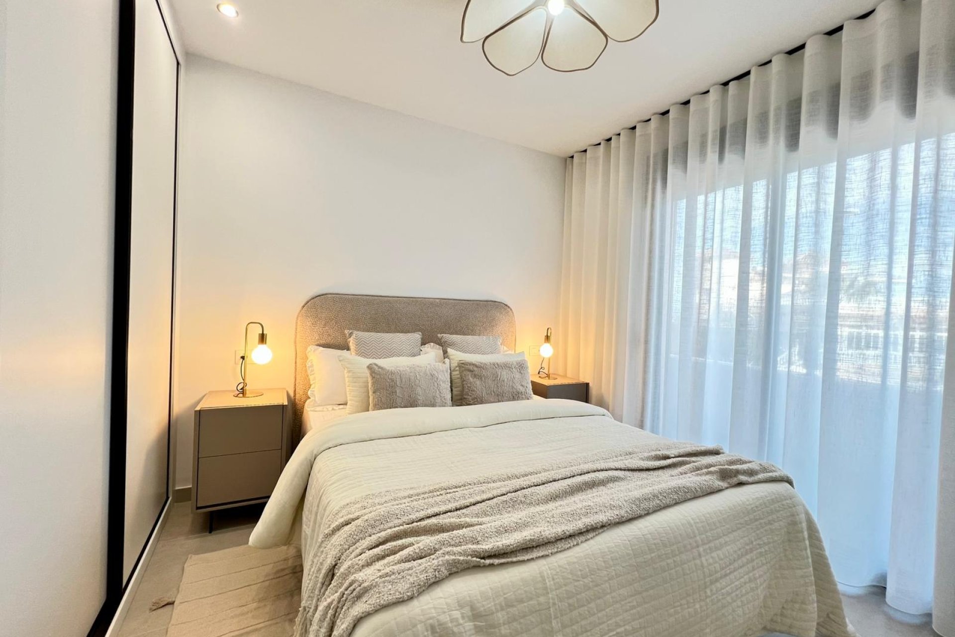 Új építés - terraced - Benferri