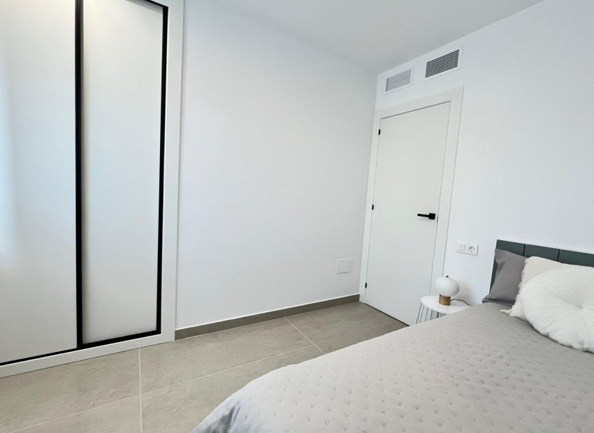 Új építés - terraced - Benferri