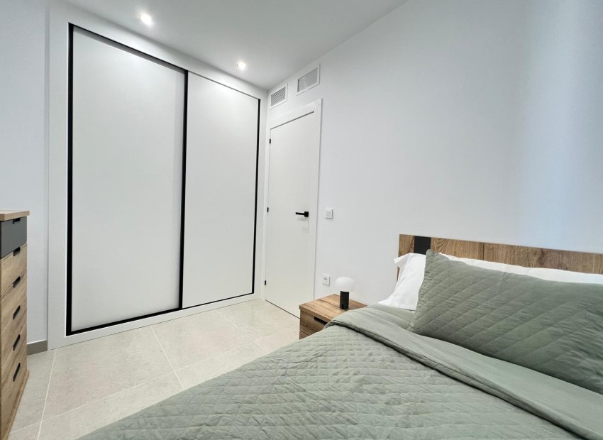 Új építés - terraced - Benferri