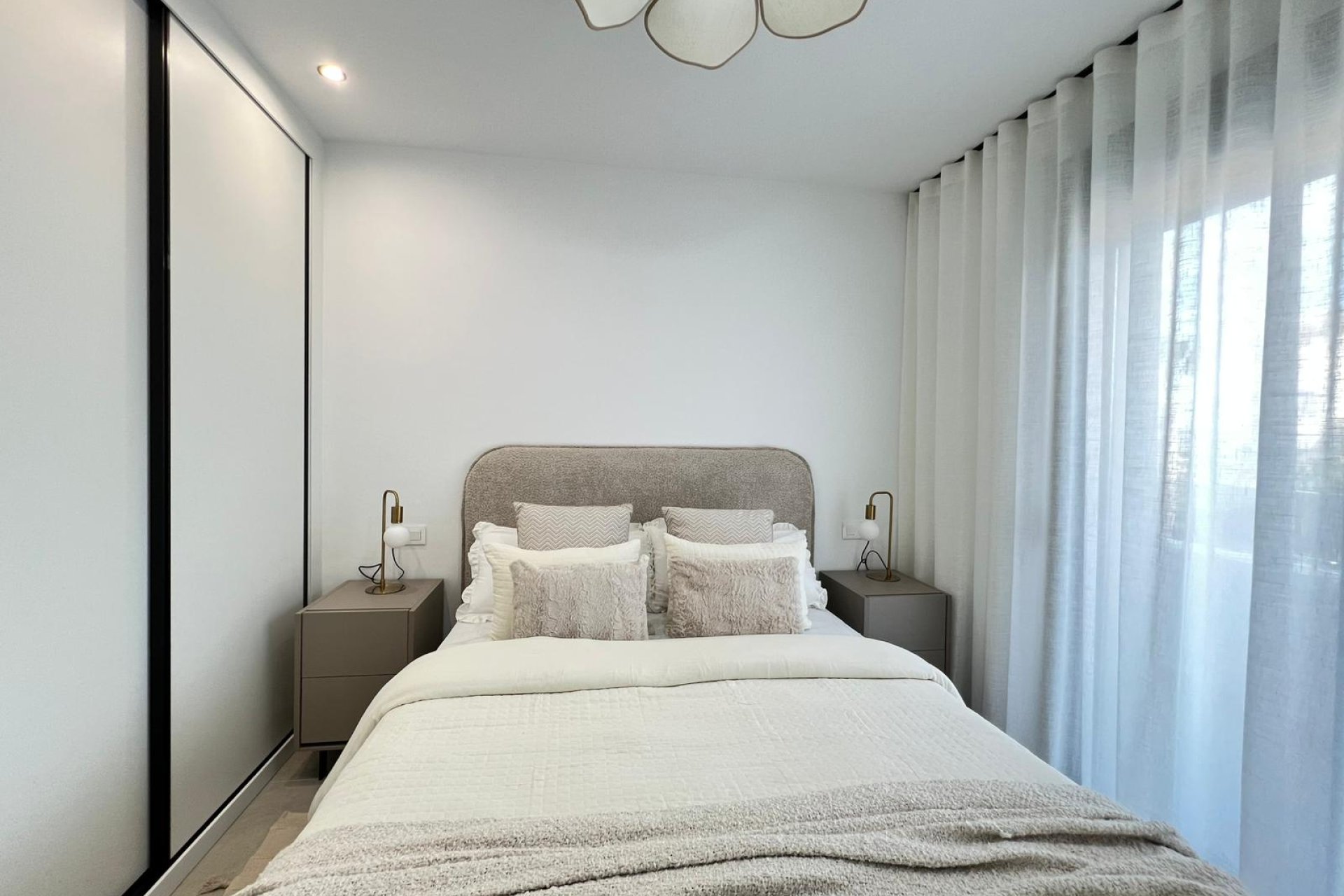 Új építés - terraced - Benferri