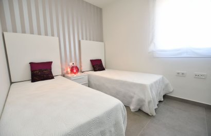 Új építés - low-bungalow - San Miguel de Salinas