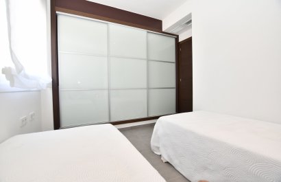 Új építés - low-bungalow - San Miguel de Salinas