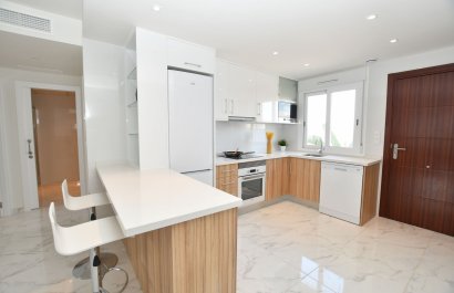 Új építés - low-bungalow - San Miguel de Salinas