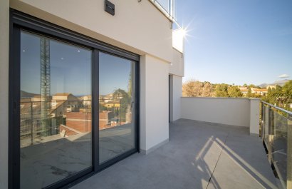 New Build - detached - Coloma