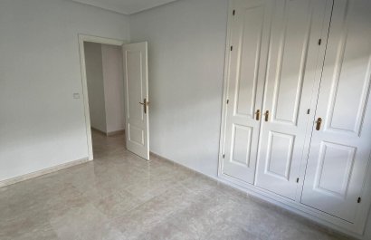 Nowy budynek - ground-floor - Orihuela