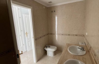 Nowy budynek - ground-floor - Orihuela