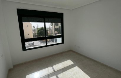 Nowy budynek - ground-floor - Orihuela