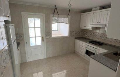 Nowy budynek - ground-floor - Orihuela