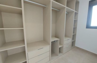 Nowy budynek - terraced - Las Esperanzas