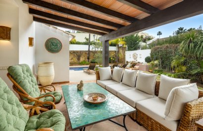 Nowy budynek - Villa - Benahavís