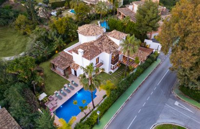 Nowy budynek - Villa - Benahavís