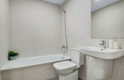 Nowy budynek - Daszek - Las Lagunas de Mijas