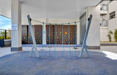 Nowy budynek - Daszek - Las Lagunas de Mijas