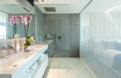 Nowy budynek - apartment - Marbella