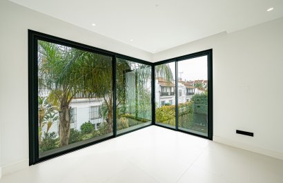 Nowy budynek - Villa - Marbella
