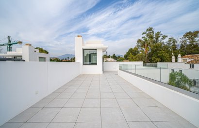 Nowy budynek - Villa - Marbella