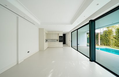 Nowy budynek - Villa - Marbella