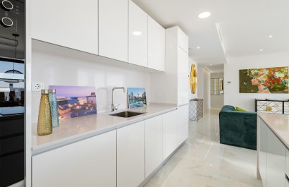 Nowy budynek - Daszek - Estepona