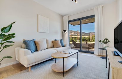 Nowy budynek - Daszek - Las Lagunas de Mijas