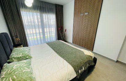 Nowy budynek - detached - Torrevieja