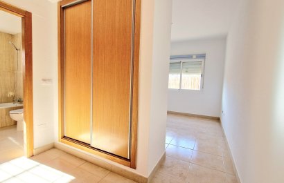 Új építés - detached - Purias