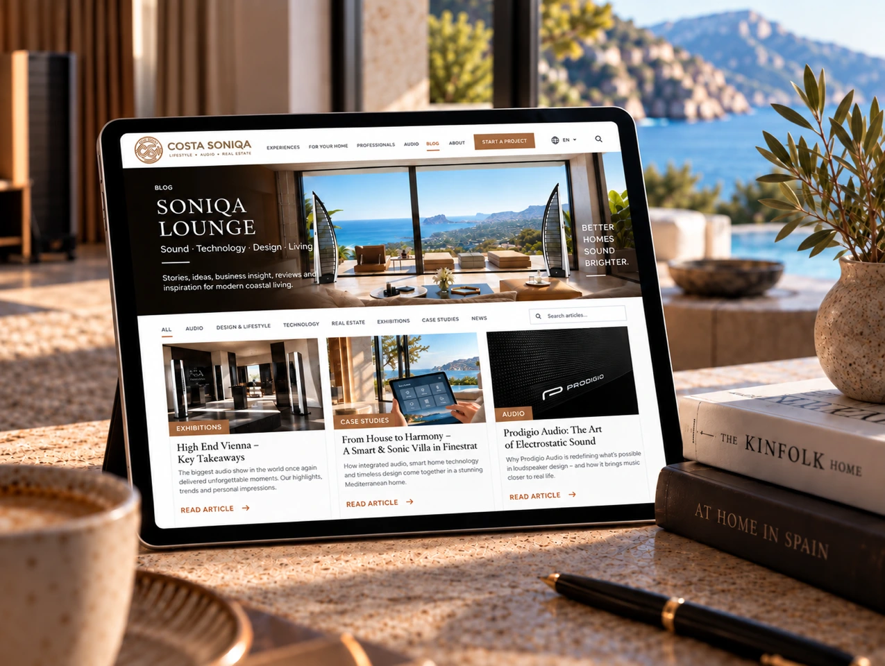 Soniqa Lounge Mediterranean Living